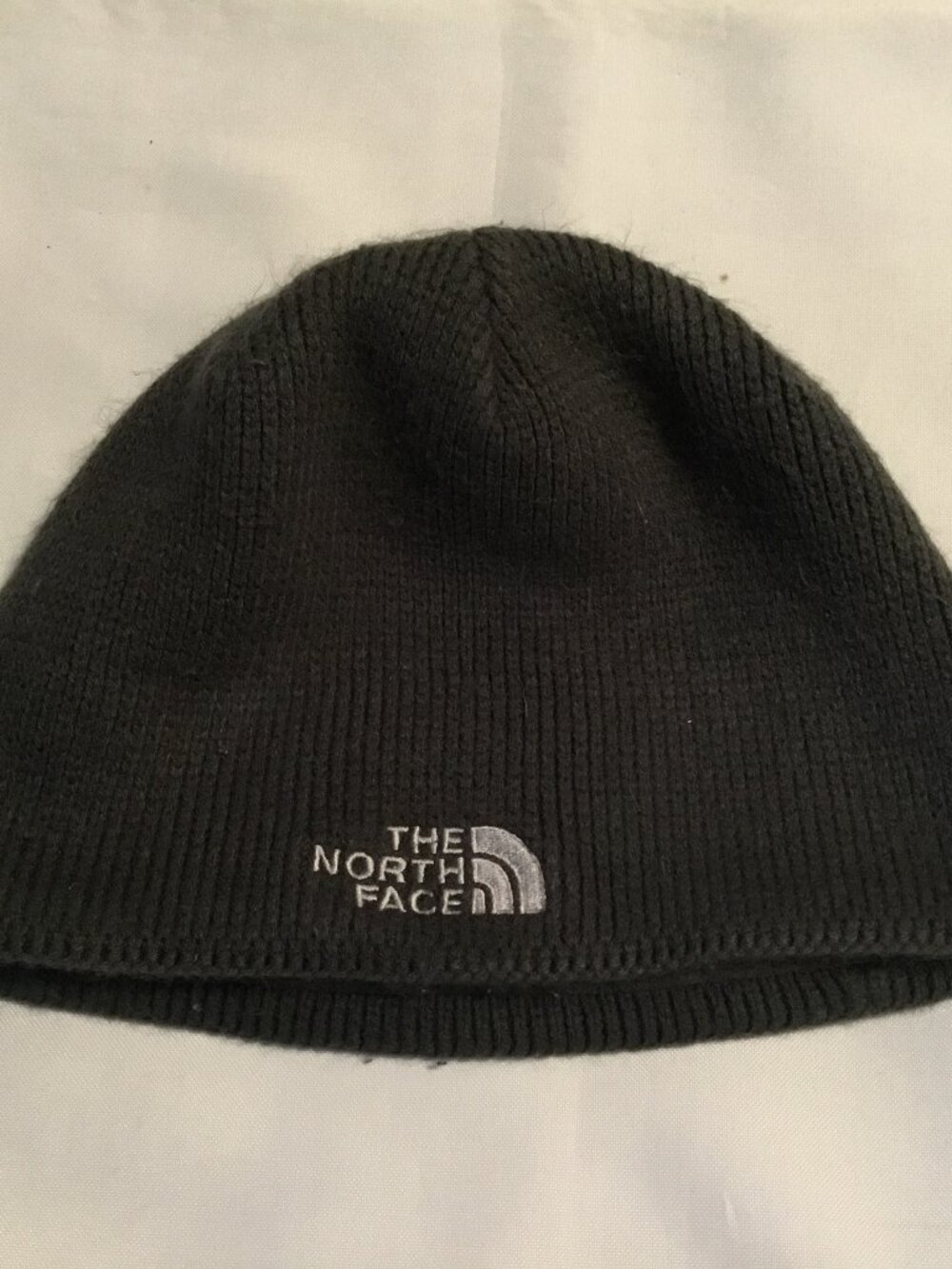 The North Face Beanie Gray Knit Fleece Lined Embroidered Logo Winter Hat Adult
